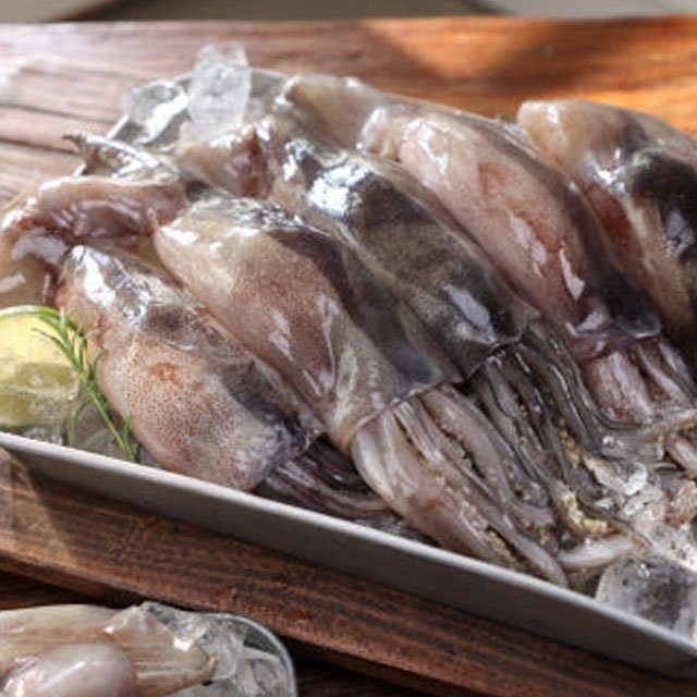 국내산 손질 통오징어 250g x 7팩 (팩당 2미, 총 14미)