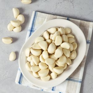 [농협청과33번] 눈물 반가득 깐마늘 1kg (소)