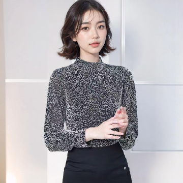 [비니브] 오크라 레오파드 블라우스 2종