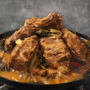 고기듬뿍 우거지감자탕 3kg 2팩