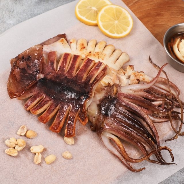 [강영수산]구룡포 반건조오징어 5+5미 대 (650g+650g)