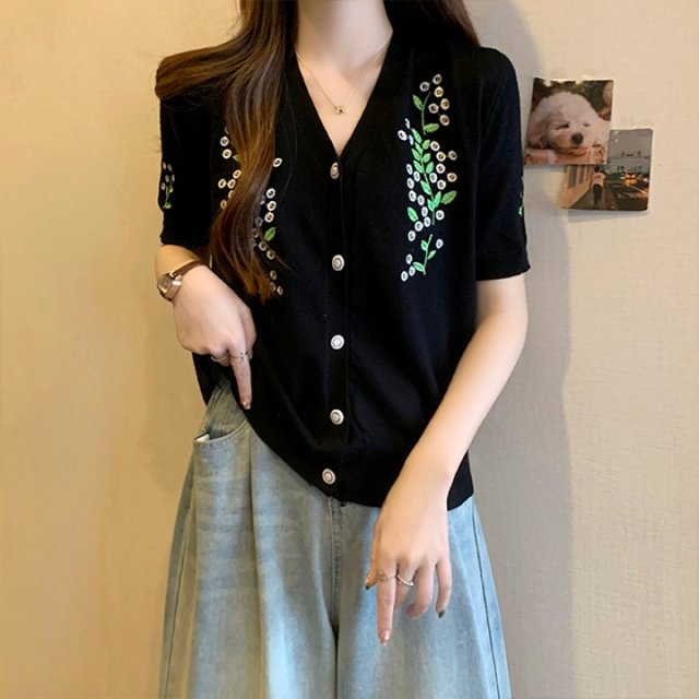 [루미루나]보리자수큐빅단추가디건