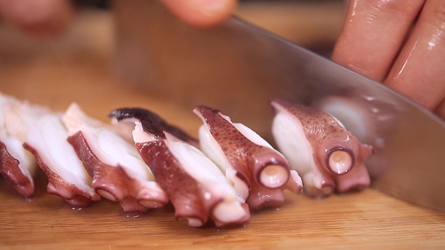 100％ 자연산 통 손질문어 150g x 8팩 (총 1.2kg)