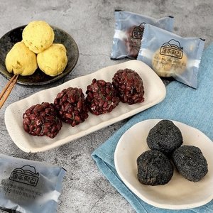[제주 특산품!] 제주떡집 오메기떡 3종 70개 (팥 30개 + 콩고물 20개 + 흑임자 20개)