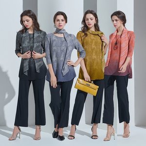베라쟈프 플리츠 셋업★