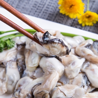 제철 통영 깐 생굴 1kg x 70미내외