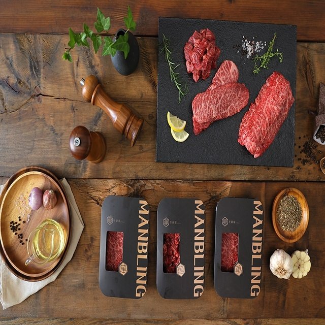 [만블링] 1++ 한우 선물세트(한우 구이 150g x 4팩 + 한우 불고기 200g x 2팩 + 한우 국거리 200g  x 1팩) (총 7팩 / 1.2 kg)