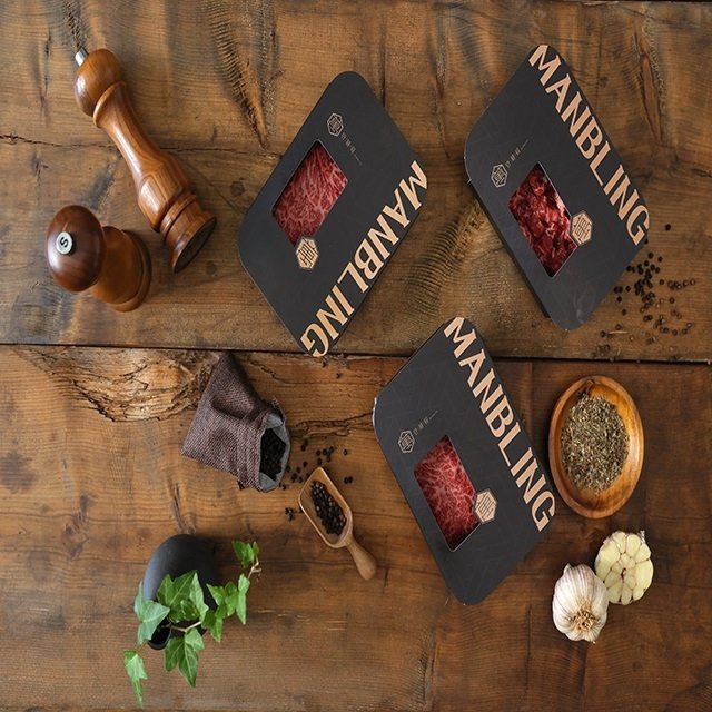 [만블링] 1++ 한우 선물세트(한우 구이 150g x 4팩 + 한우 불고기 200g x 2팩 + 한우 국거리 200g  x 1팩) (총 7팩 / 1.2 kg)