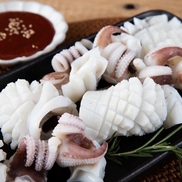국내산 손질 중형 갑오징어 2kg 10-20미 내외