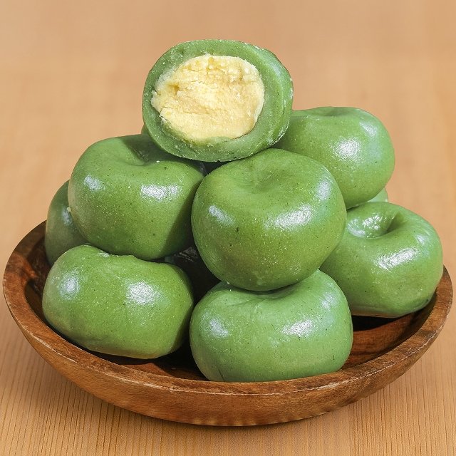 명가삼대떡집 먹으면 복이 오는 굳지 않는 제주송편 모둠녹두볼떡 1kg(18-19알)