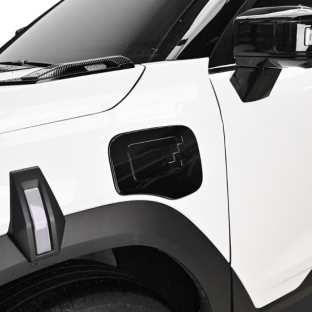 무쏘 EV 튜닝 충전구 몰딩 자동차 방수 덮개 플러그 (WFJ4RFX)