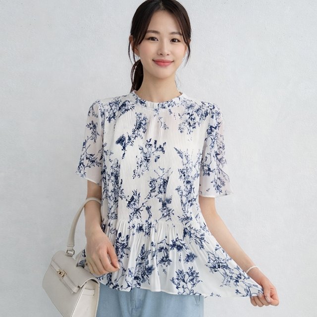 여성 고운결 플리츠 블라우스
