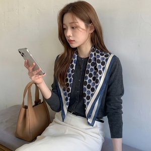 [1+1세트] 모먼트 포인트 스카프  여성 패션 데일리스카프