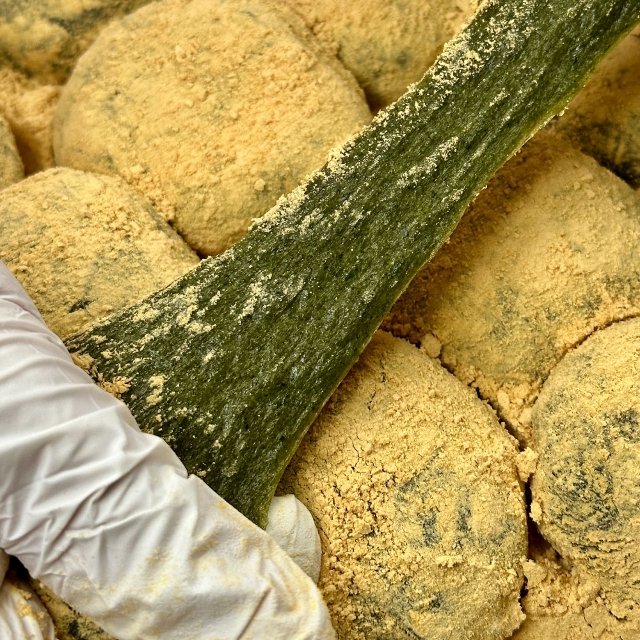 명가삼대떡집 30년 전통 쑥떡 쑥인절미 100g x (10개입)+ 콩고물 증정 