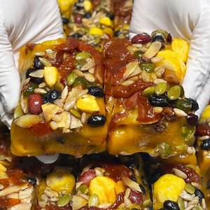조선팔도떡집 삼색영양찰떡 1kg  식사대용 아침대용 영양간식 냉동간식