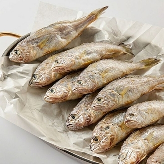 [맛잇다] 국내산 법성포 영광굴비 실속 20미 (15-16cm) 1.1kg