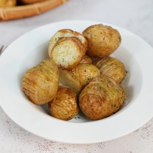25년 햇 수미 감자 3kg 중 (개당 50-70g 내외)