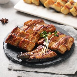 [우등수산] 영광 민물장어 1kg (손질후 600g, 1~3미) 소스, 생강 증정