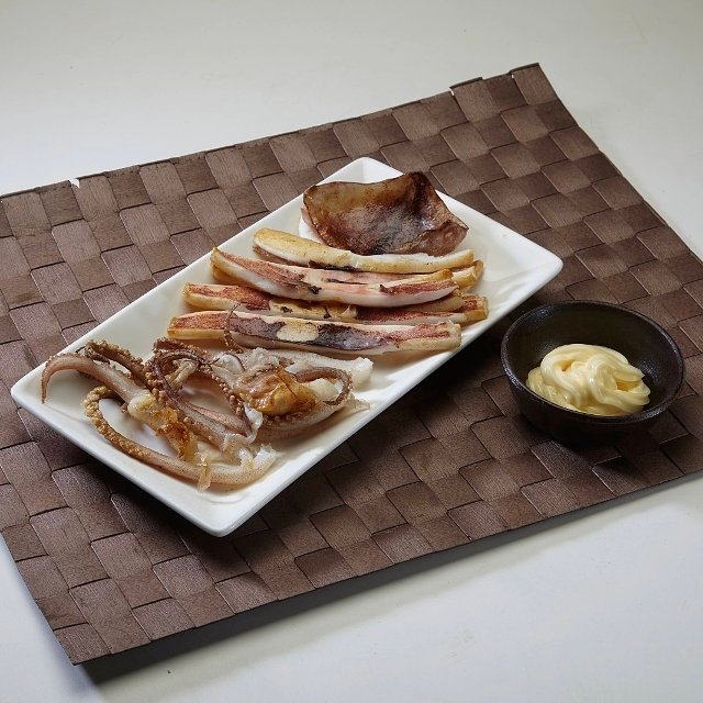[JGR Fresh] 별미 원양산 구룡포에서작업 반건조오징어 10미 500G 내외