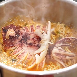 [JGR Fresh] 별미 원양산 구룡포에서작업 반건조오징어 10미 500G 내외