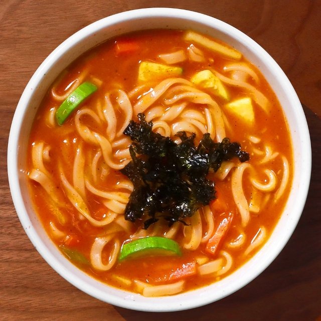 [3+1]강원도 별미 장칼국수 3팩+강원도감자전 160g(2장) 1팩