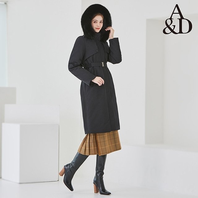 25FW 에이앤디 사가폭스 밍크카라 퍼 코트 1종