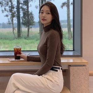 포근핏 소프트 목폴라 슬림 반하이넥 여성 티셔츠 이너티 베이직 겨울 가을