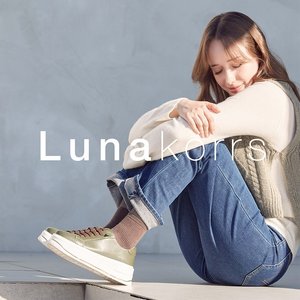 [루나코어스] 양가죽 키높이 스니커즈