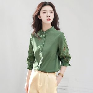 [헬리꽁땡]플라워펀칭프릴블라우스2종