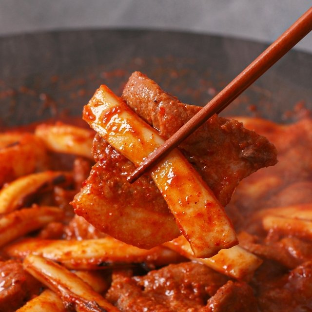 [오늘의돼지]우리집 밥도둑 오삼불고기 300g x 8팩