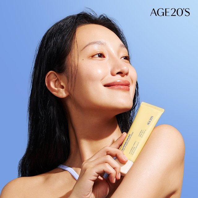 [에이지투웨니스]AGE20S 멜라 디펜스 기미 톤업 에센스 선크림 50ml (SPF50+ PA++++)