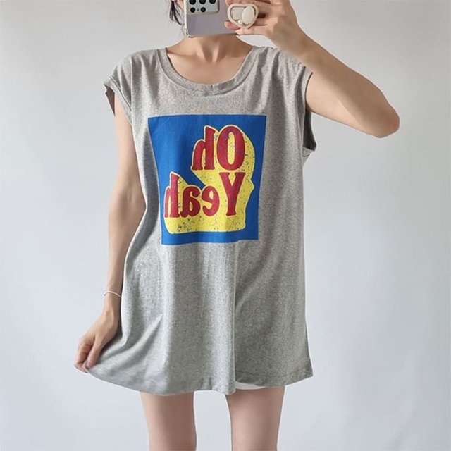 OHYEAH 레터링 민소매 롱 나시티셔츠