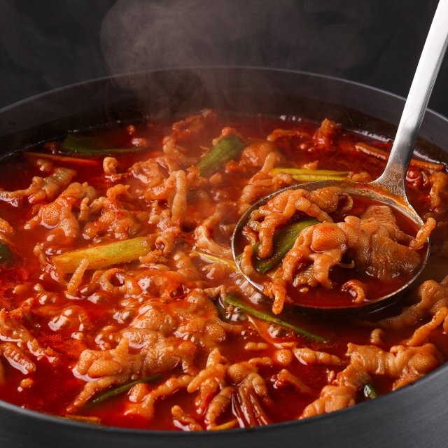 저세상푸드 무뼈 국물닭발760g  2팩
