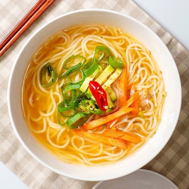 [전라도 청년] 개운한 멸치육수 생면 잔치국수 6인분 1세트 (생면+멸치맛스프)