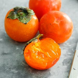[산해직송] 청도 반시 씨없는 연시 홍시 2.5kg / 소과(25과~33과 내외)