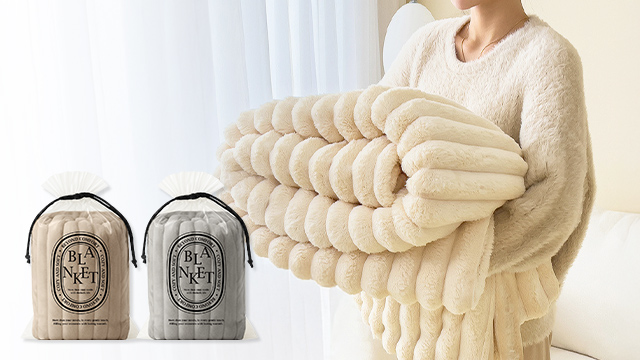 [1+1] 코지벨루어 웜극세사 양면 토끼담요 대형(100*150)